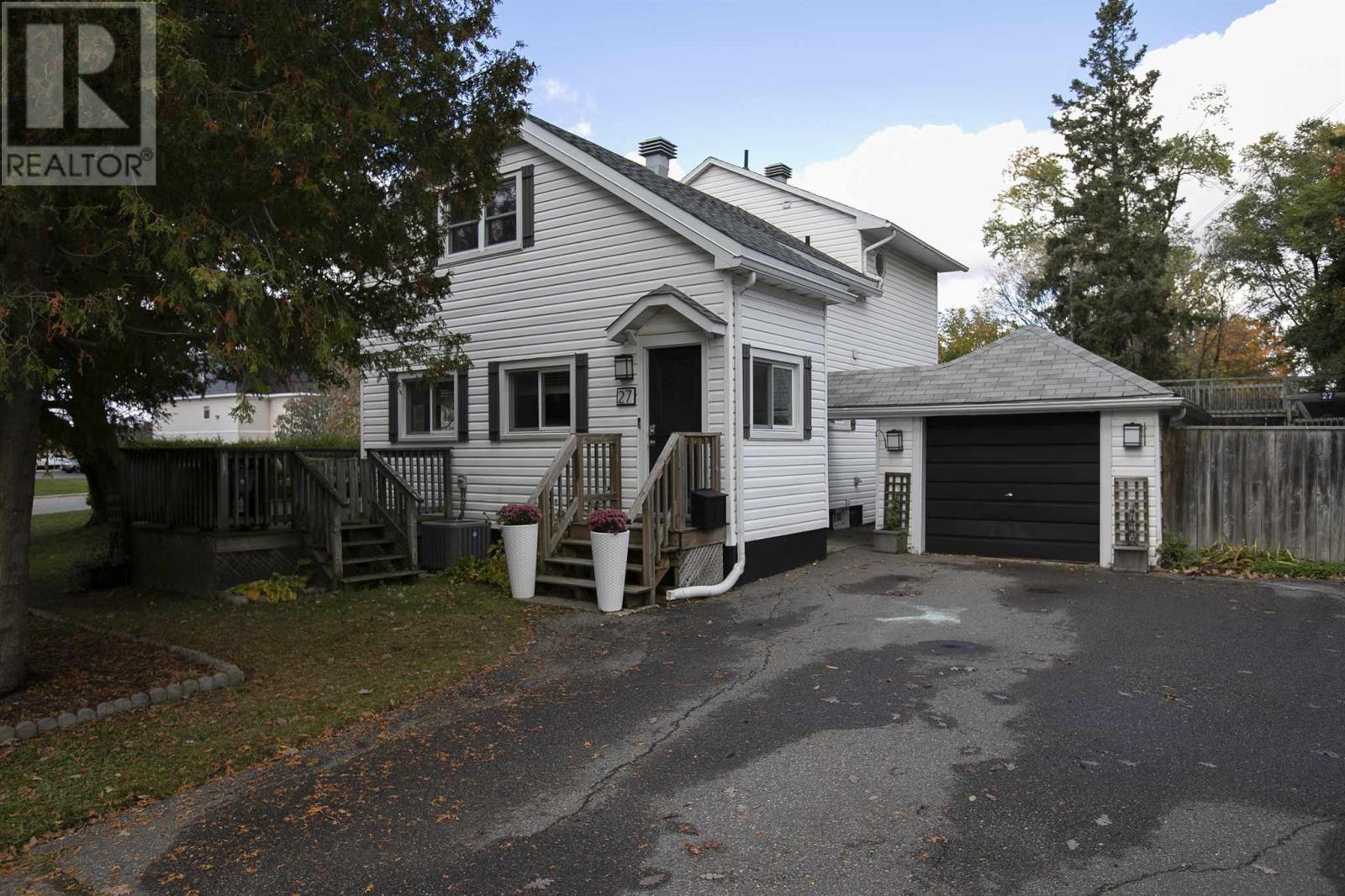 27 Borron AVE, Sault Ste. Marie, Ontario