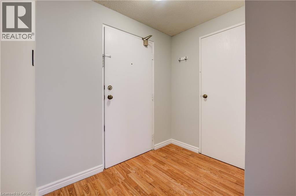 55 Green Valley Drive Unit# 811, Kitchener, Ontario  N2P 1Z6 - Photo 3 - 40807474