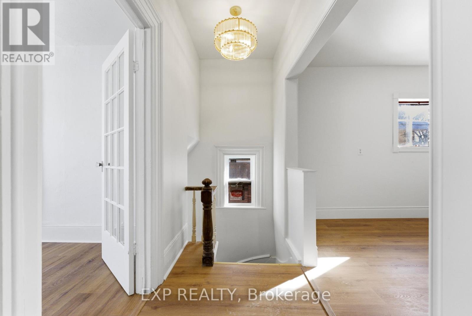 300 Charles Street, Belleville (Belleville Ward), Ontario  K8N 3M8 - Photo 16 - X12819058