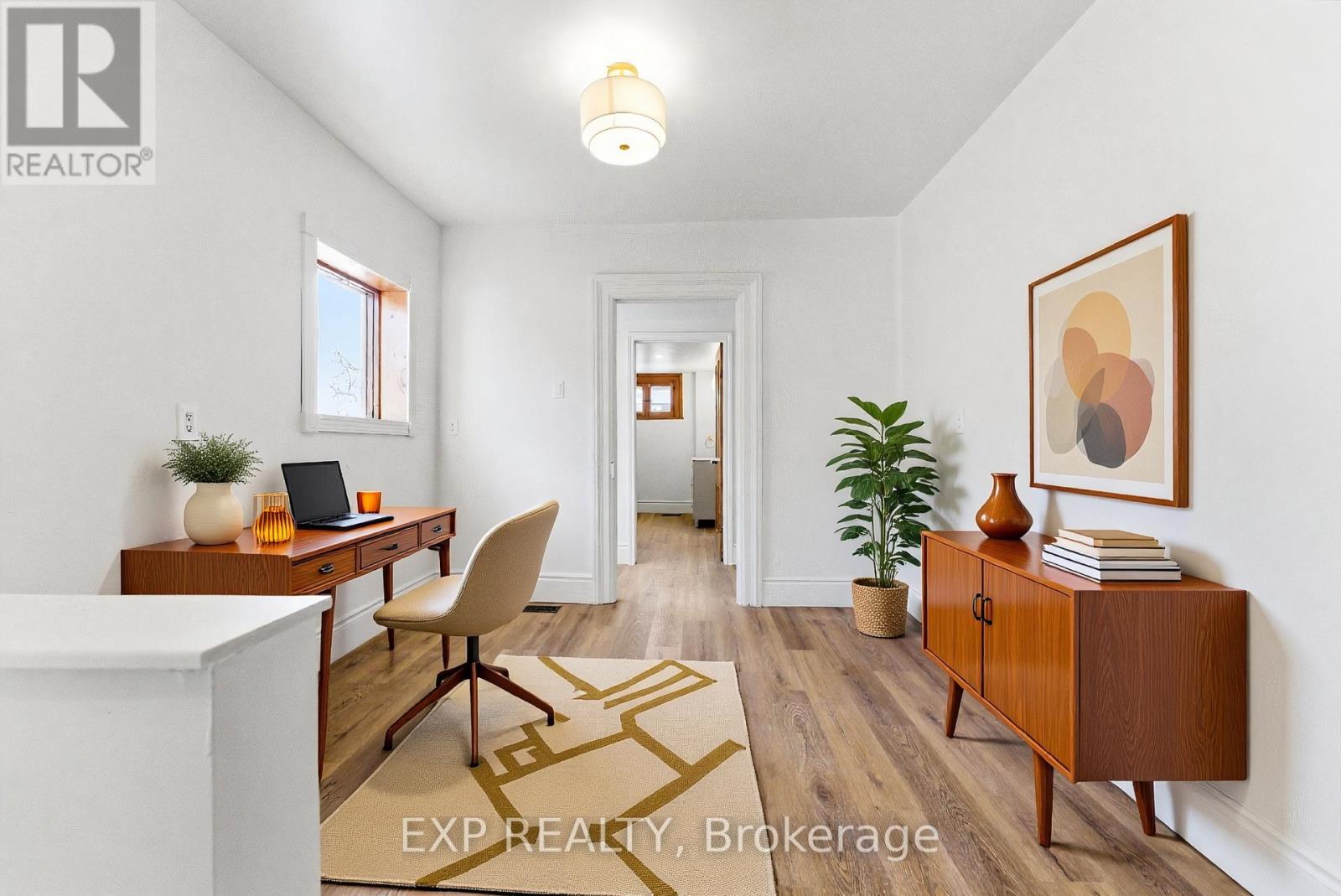 300 Charles Street, Belleville (Belleville Ward), Ontario  K8N 3M8 - Photo 17 - X12819058