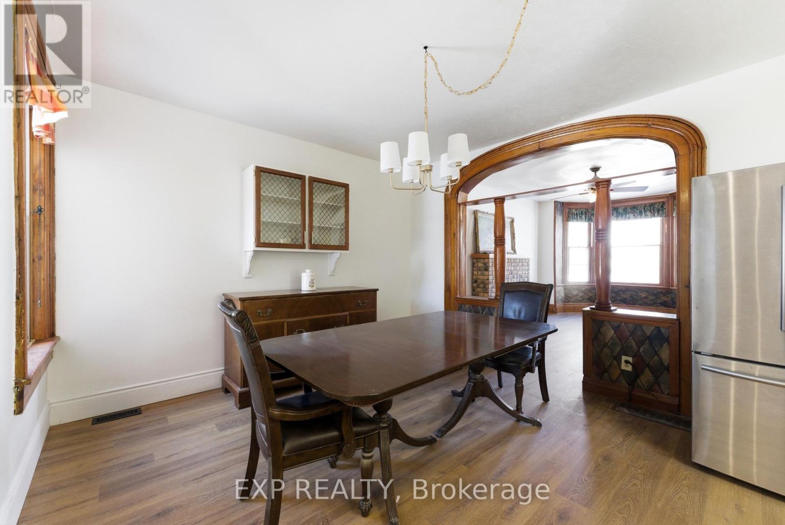 300 Charles Street, Belleville (Belleville Ward), Ontario  K8N 3M8 - Photo 9 - X12819058