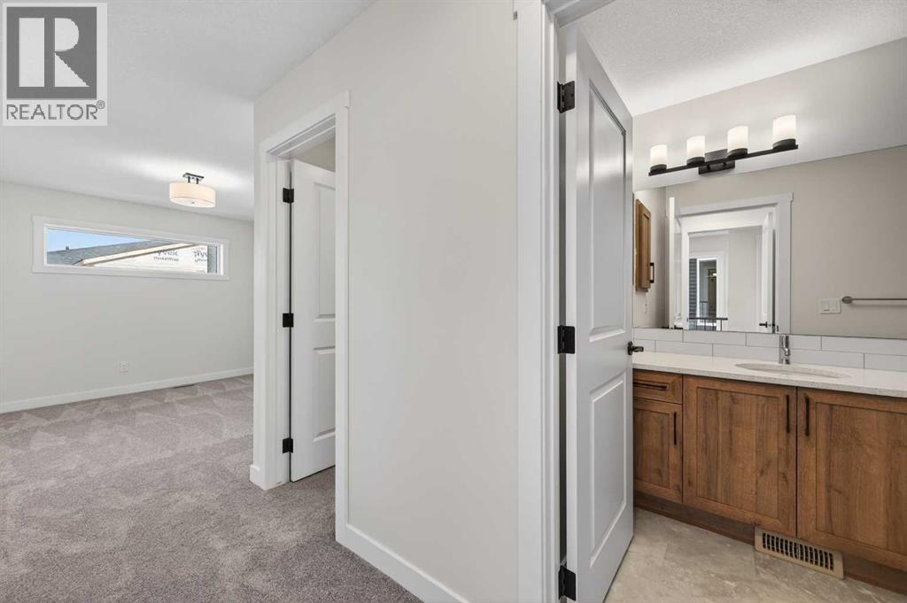 2238 Bayview Drive, Airdrie, Alberta  T4B 3N6 - Photo 21 - A2284647