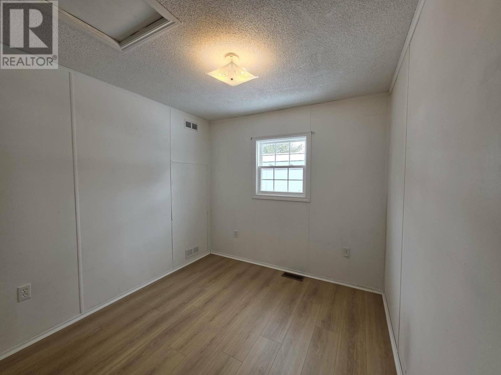 4 Spinnaker Crescent, Charlottetown, Prince Edward Island  C1C 1M5 - Photo 14 - 202601066