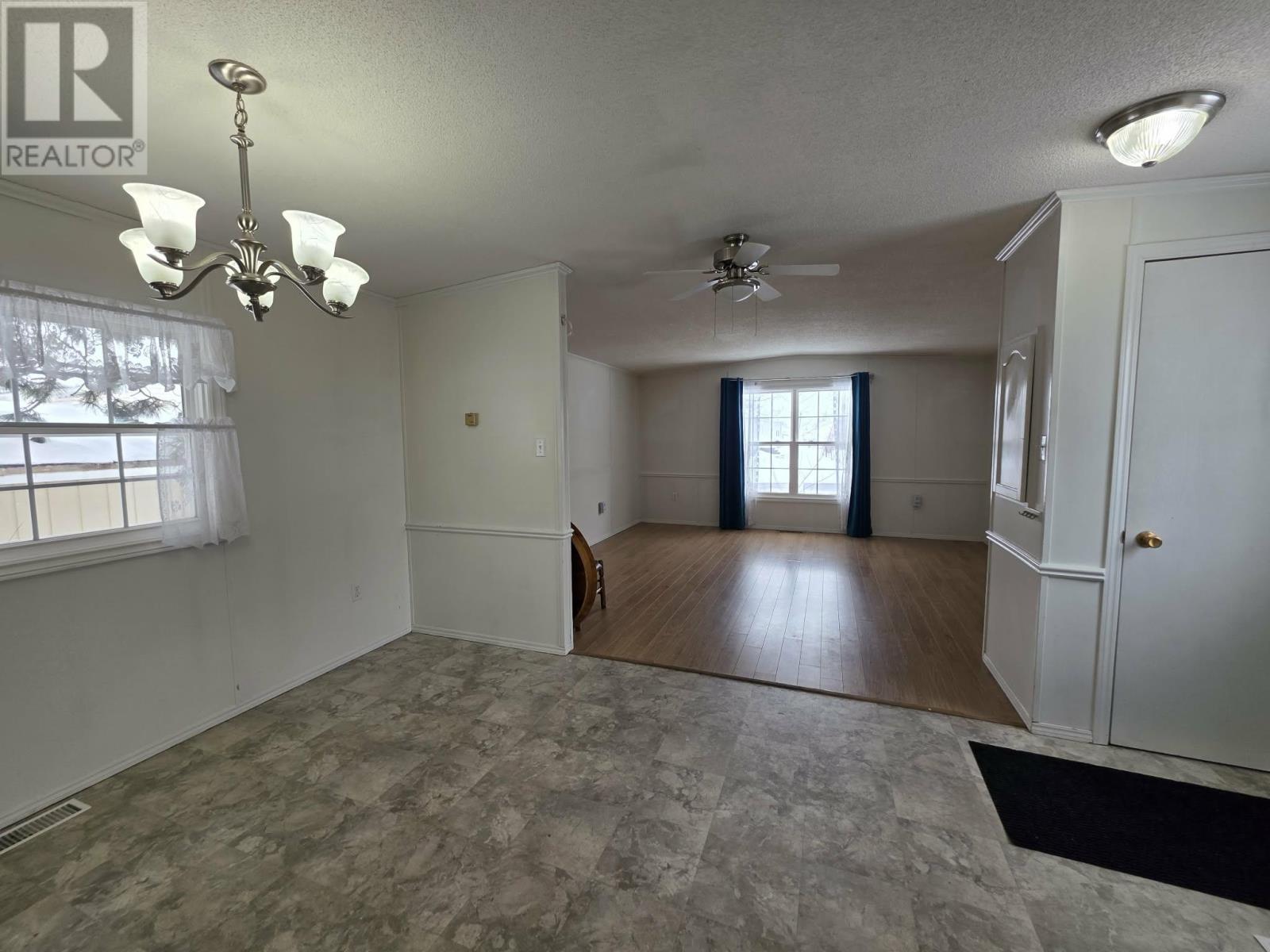 4 Spinnaker Crescent, Charlottetown, Prince Edward Island  C1C 1M5 - Photo 9 - 202601066