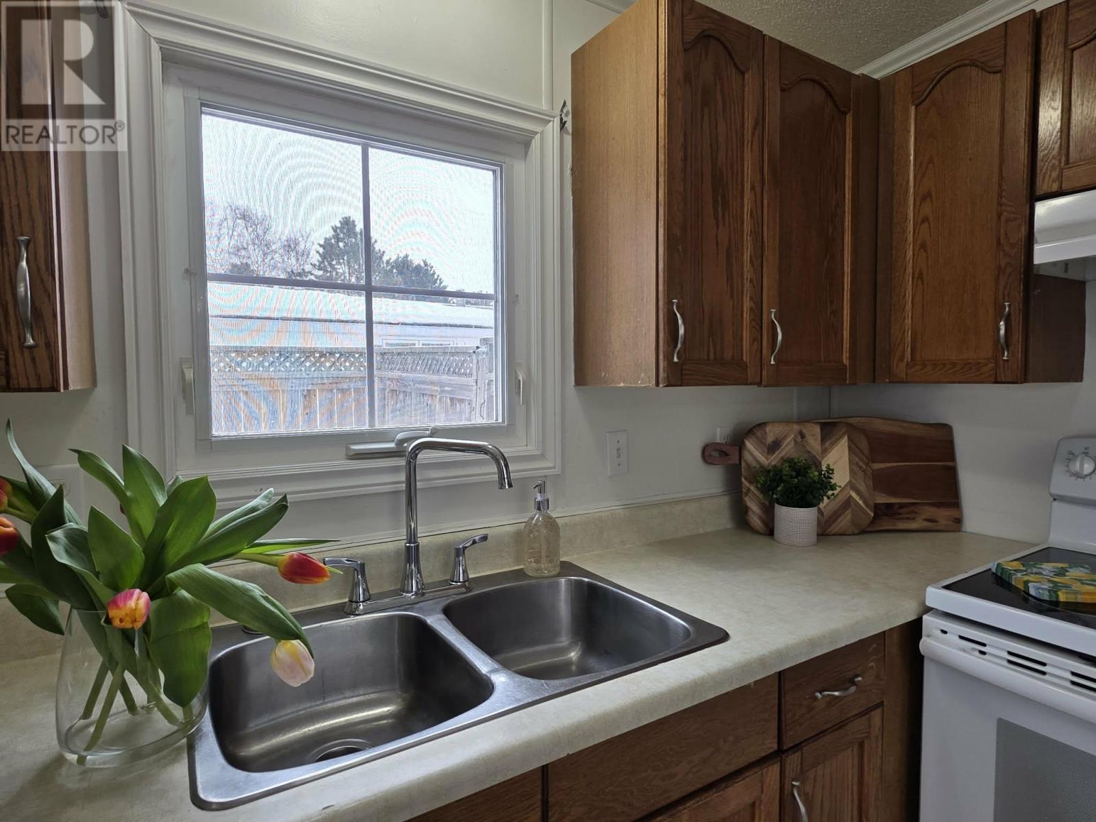 4 Spinnaker Crescent, Charlottetown, Prince Edward Island  C1C 1M5 - Photo 5 - 202601066