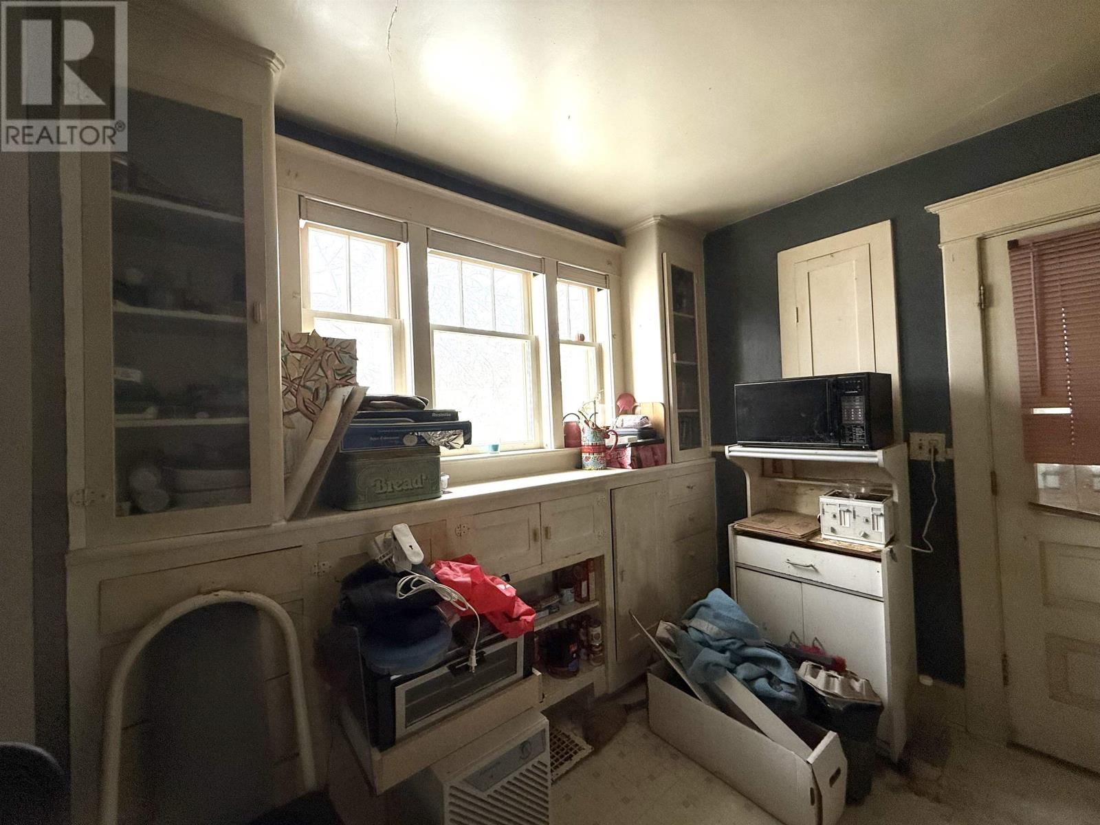 327 Robertson St, Thunder Bay, Ontario  P7C 2P1 - Photo 12 - TB253602