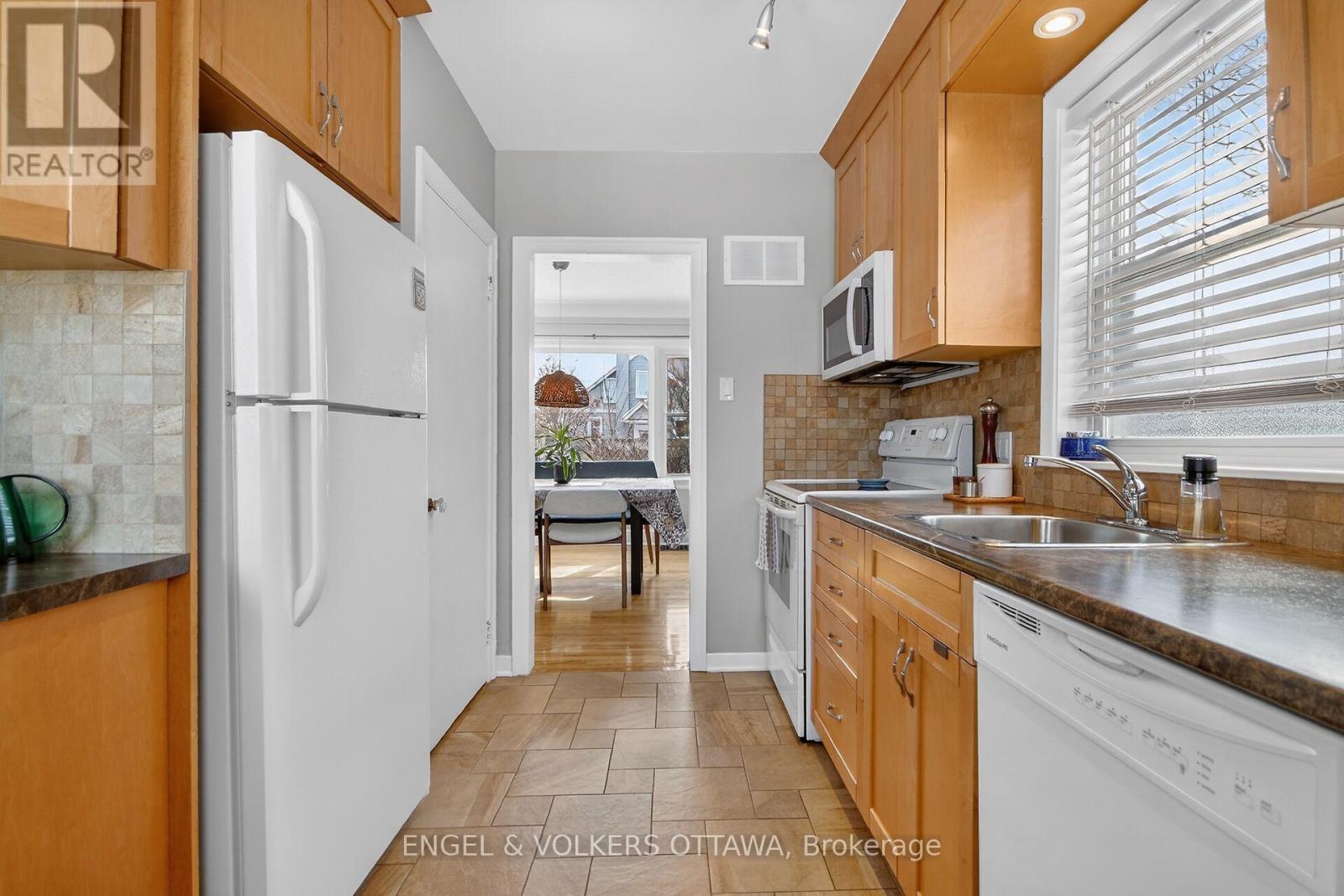 1235 Erie Avenue, Ottawa, Ontario  K1V 6G5 - Photo 17 - X12818988