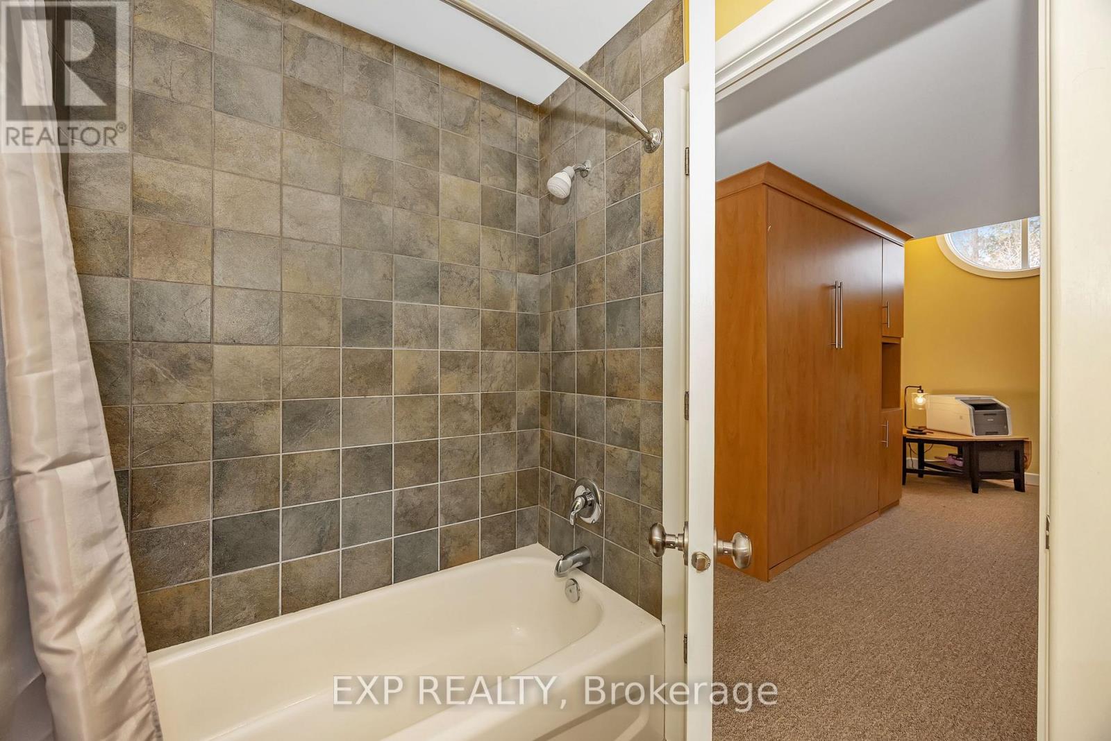 46 Marsh Sparrow Private, Ottawa, Ontario  K2K 3P2 - Photo 26 - X12819094