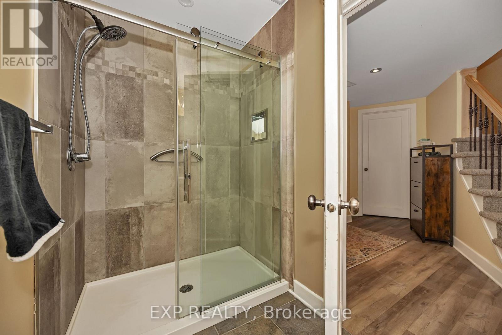 46 Marsh Sparrow Private, Ottawa, Ontario  K2K 3P2 - Photo 33 - X12819094