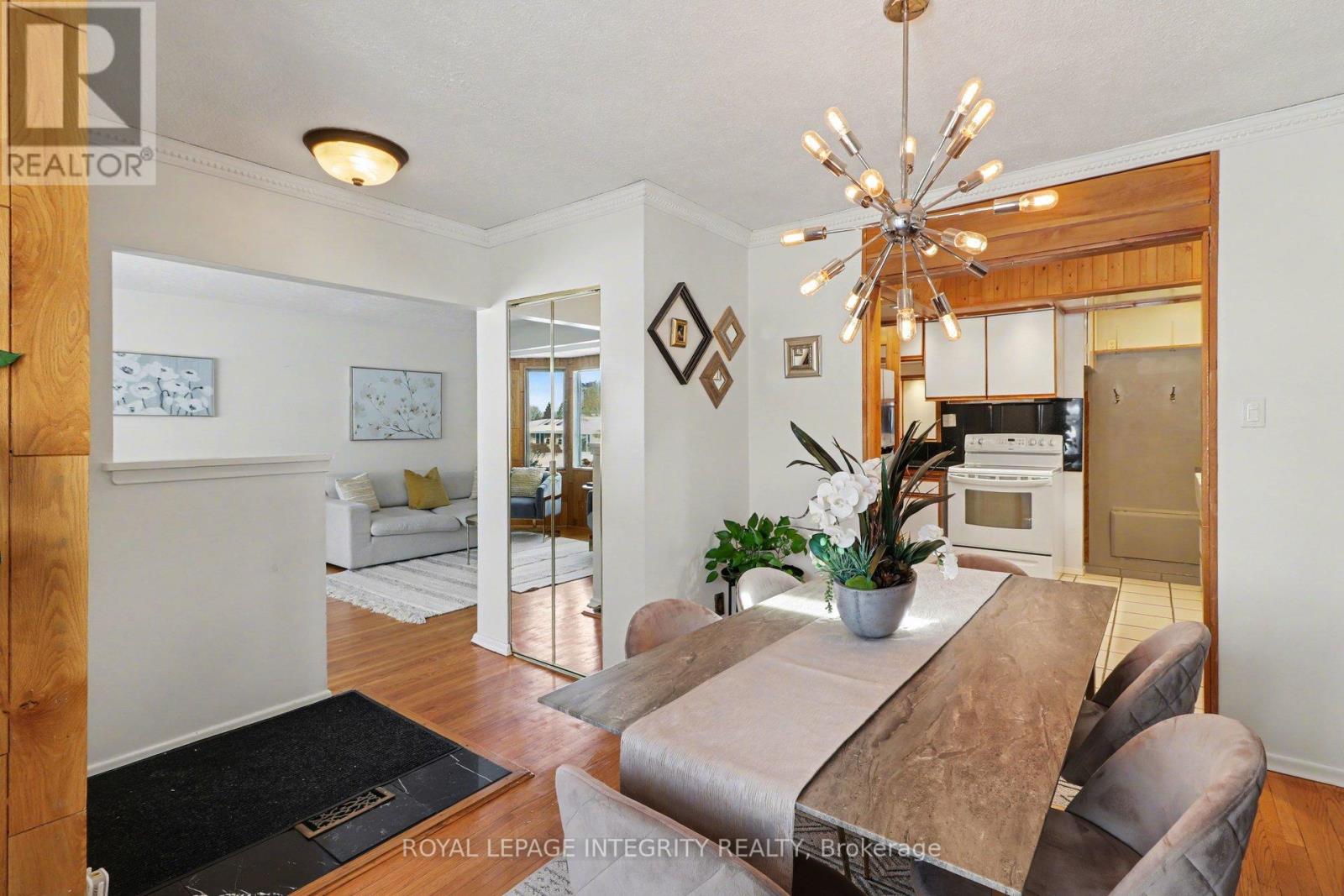 1838 Louisiana Avenue, Ottawa, Ontario  K1H 6V1 - Photo 8 - X12819100