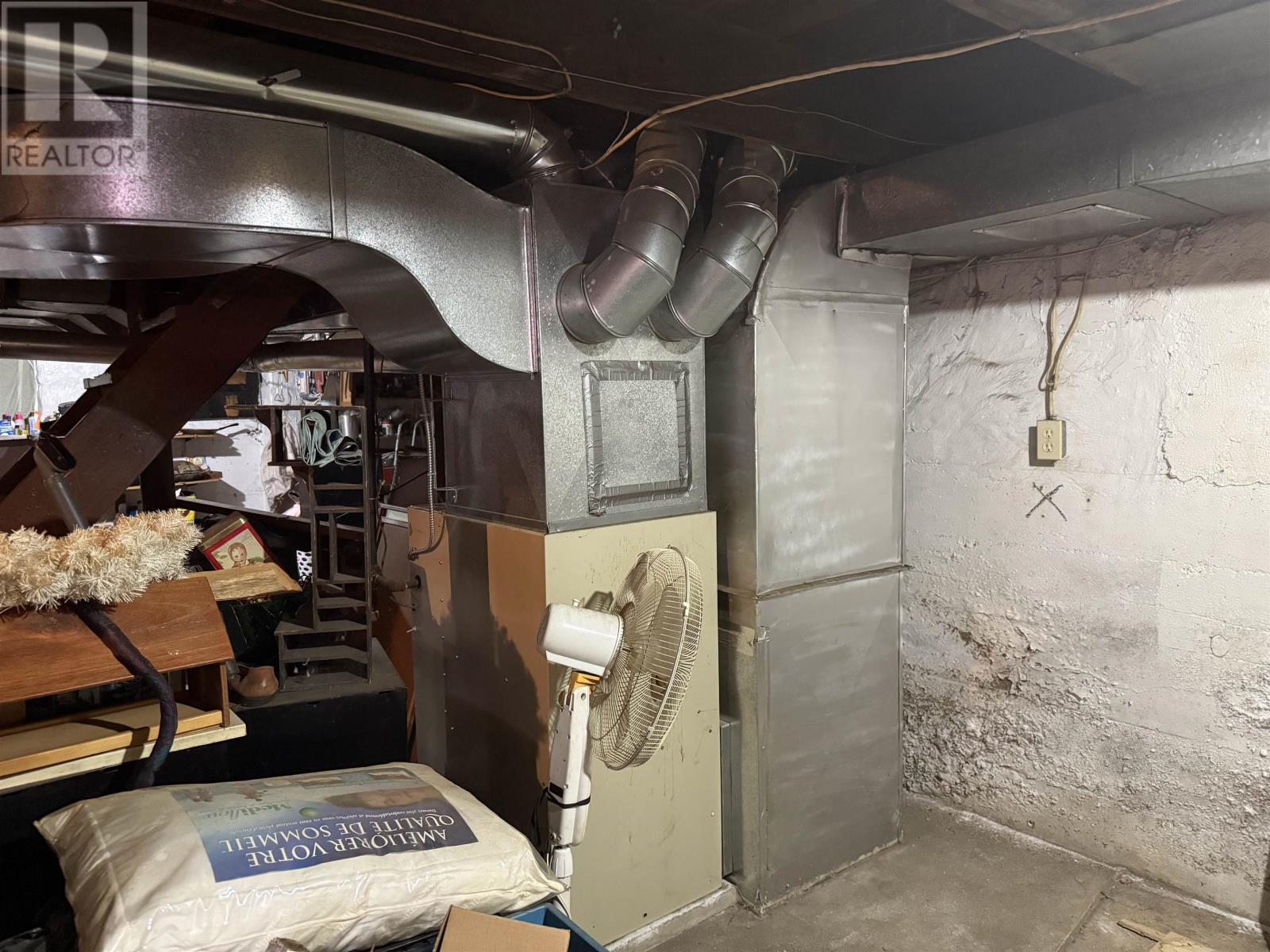 327 Robertson St, Thunder Bay, Ontario  P7C 2P1 - Photo 41 - TB253602