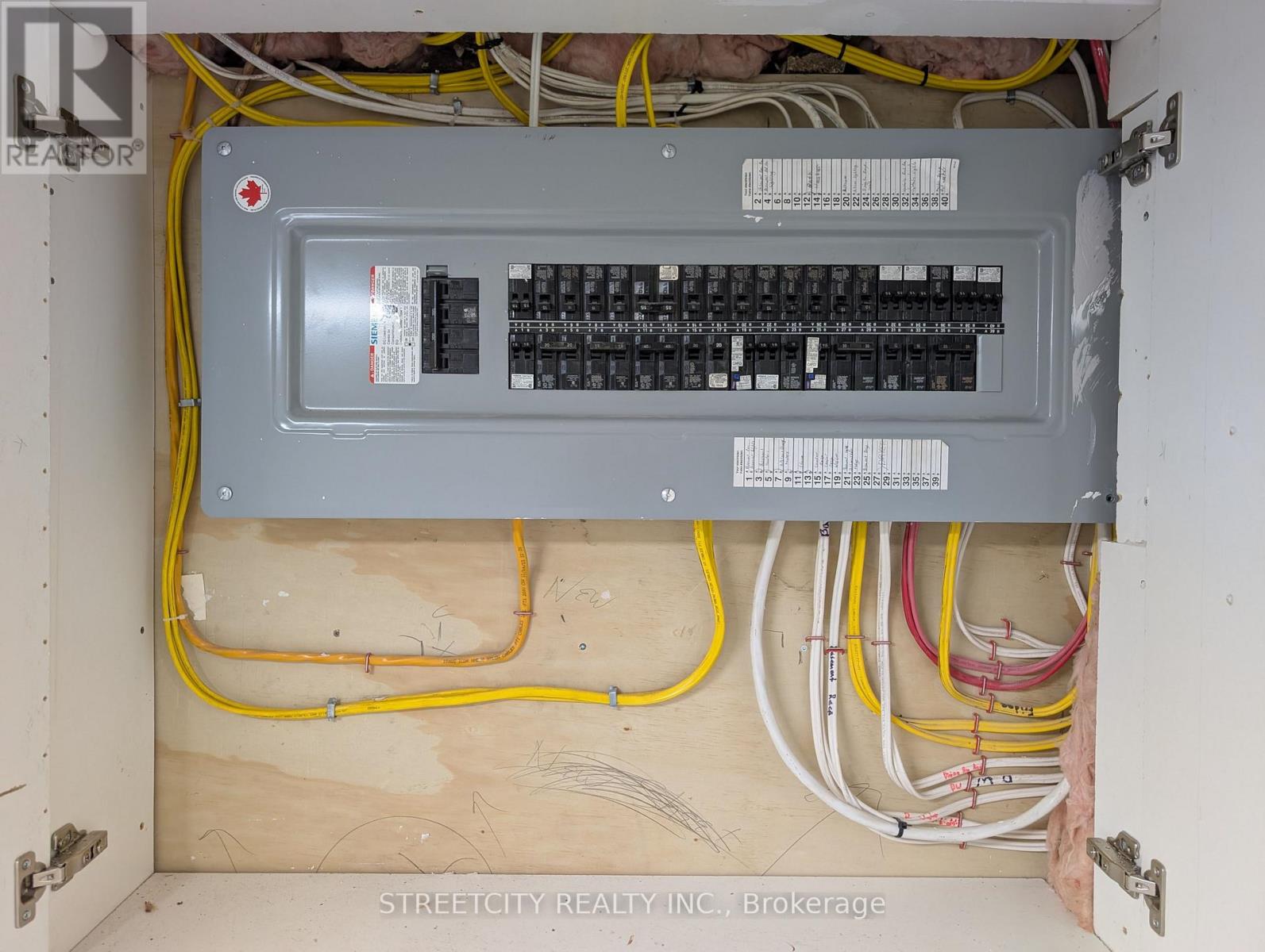 137 Proctor Street, Sarnia, Ontario  N7T 3G1 - Photo 29 - X12697466