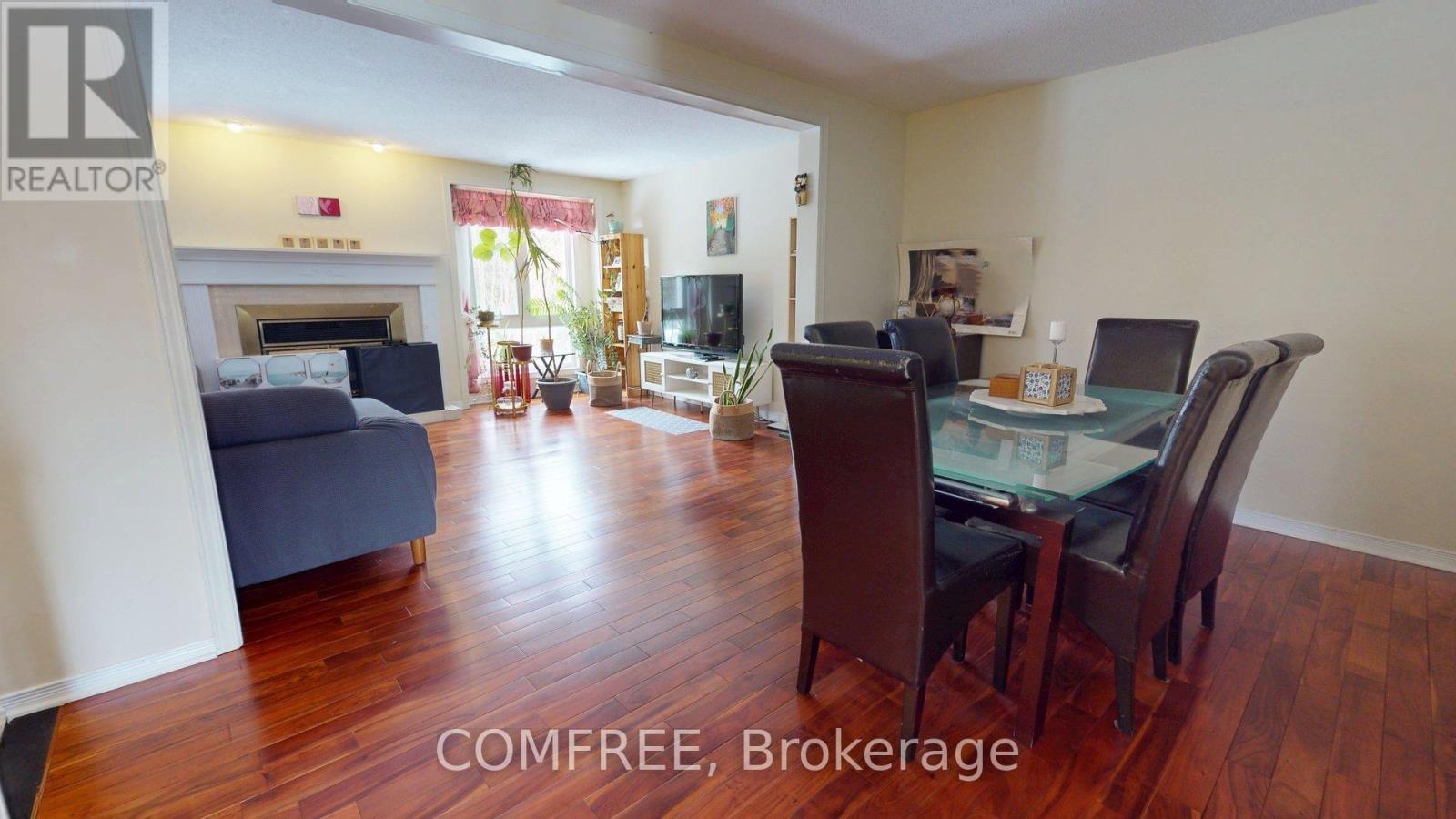 22 Arbordale Crescent, Ottawa, Ontario  K2G 5C6 - Photo 5 - X12799886