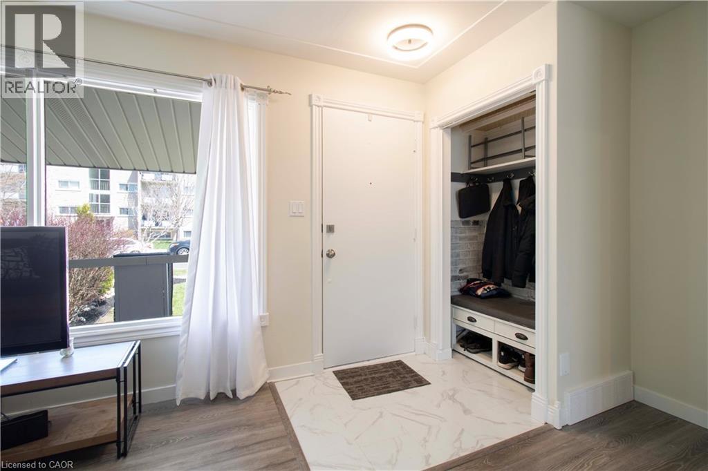 187 Clover Place, Kitchener, Ontario  N2A 1P3 - Photo 4 - 40771681