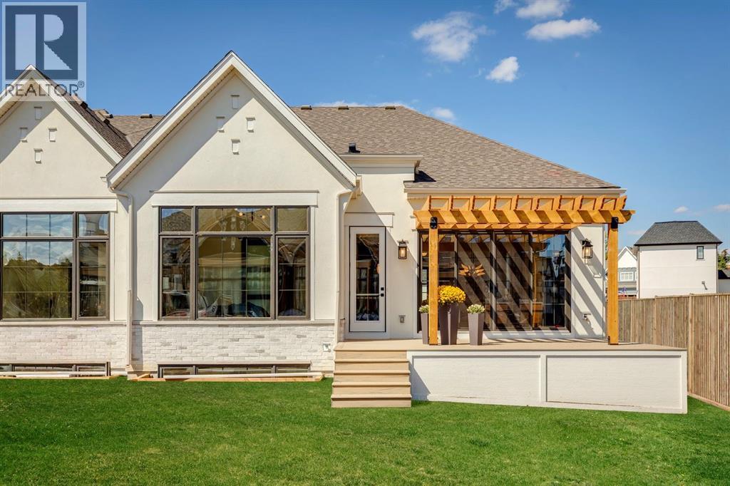11 Normandy Lane Sw, Calgary, Alberta  T3E 7K1 - Photo 37 - A2280213