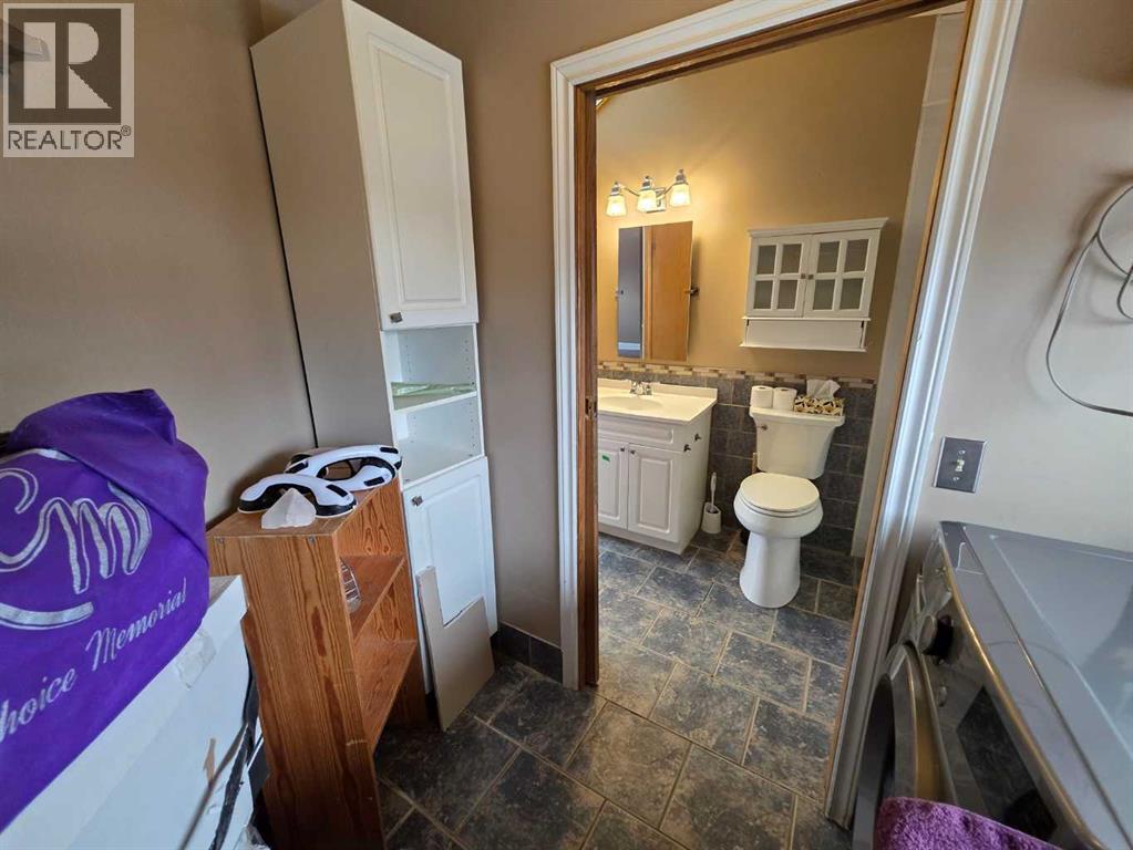 52 Sunvale Mews Se, Calgary, Alberta  T2X 2P4 - Photo 30 - A2288256