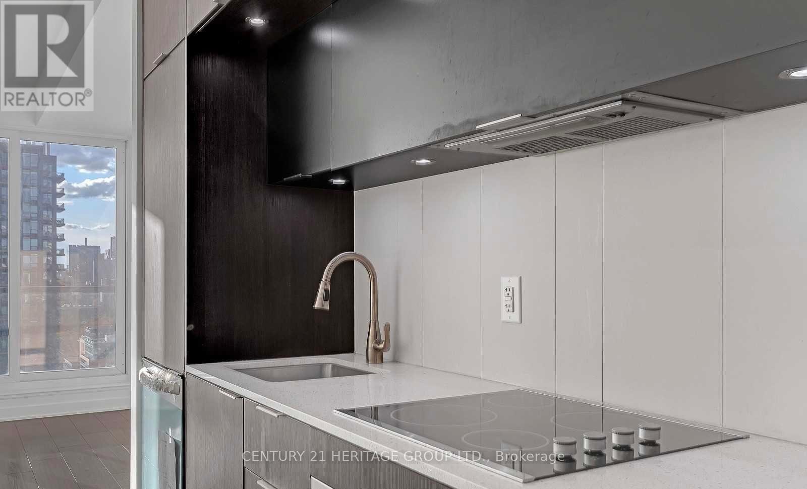 2107 - 170 Sumach Street, Toronto, Ontario  M5A 3K2 - Photo 10 - C12818998