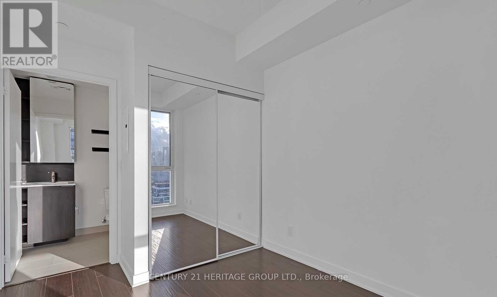 2107 - 170 Sumach Street, Toronto, Ontario  M5A 3K2 - Photo 16 - C12818998