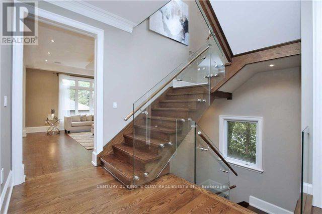 112 Alfred Avenue, Toronto, Ontario  M2N 3H7 - Photo 4 - C12819008