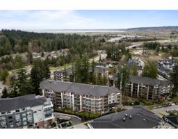 511 3535 146A STREET, Surrey, British Columbia