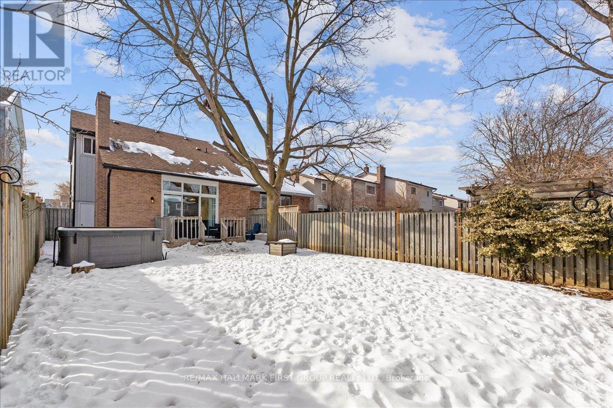 1793 Walnut Lane, Pickering, Ontario  L1V 2X5 - Photo 33 - E12819036