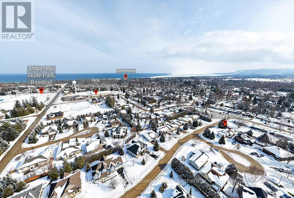 3 SHIRLEY COURT, Blue Mountains, Ontario