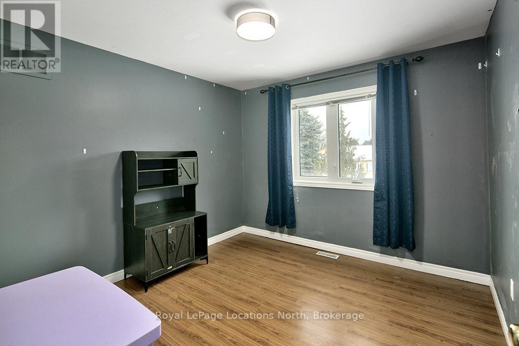 3 Shirley Court, Blue Mountains, Ontario  N0H 2P0 - Photo 32 - X12815700