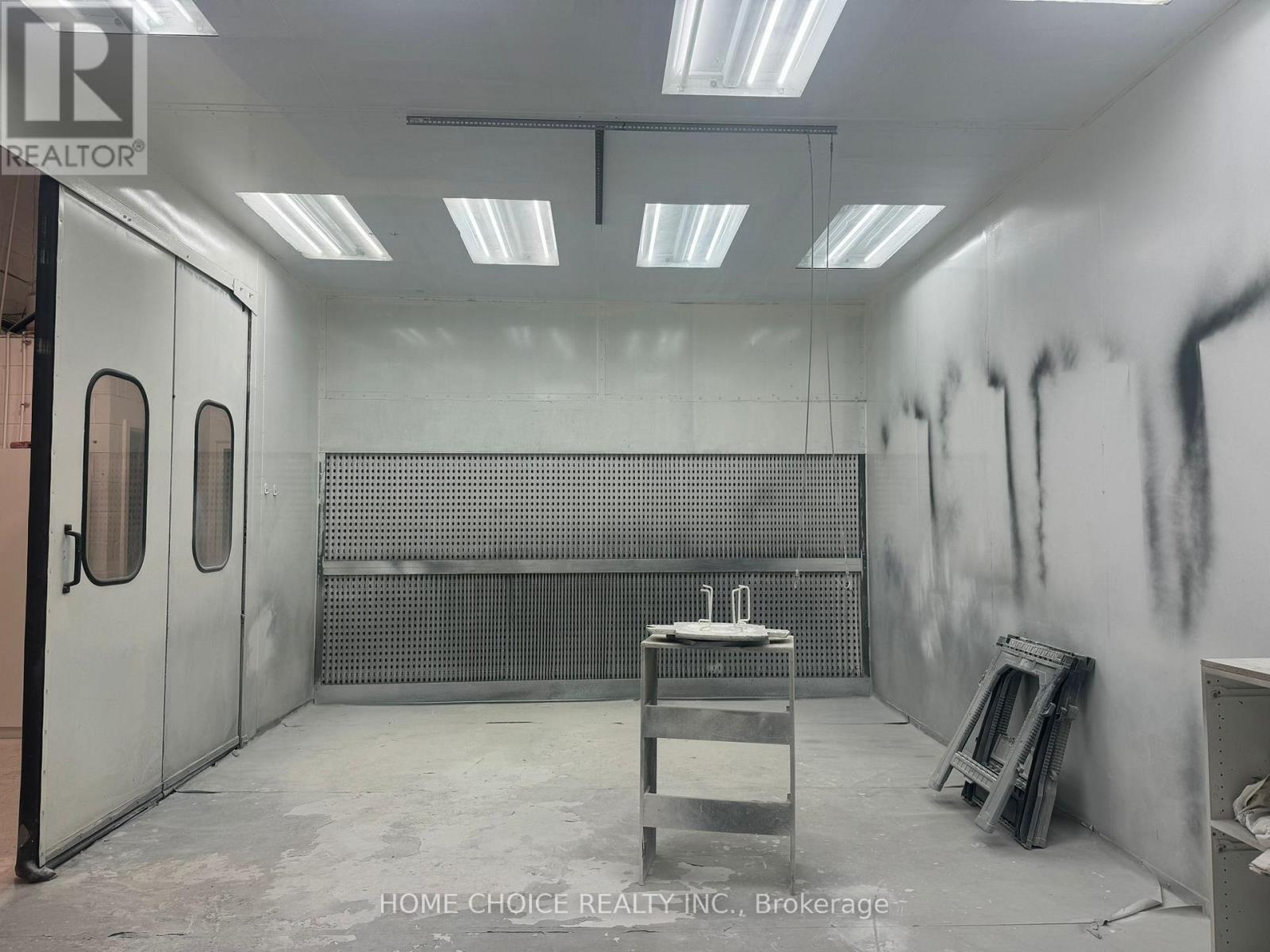 2 - 33 Peelar Road, Vaughan, Ontario  L4K 1A3 - Photo 10 - N12818994