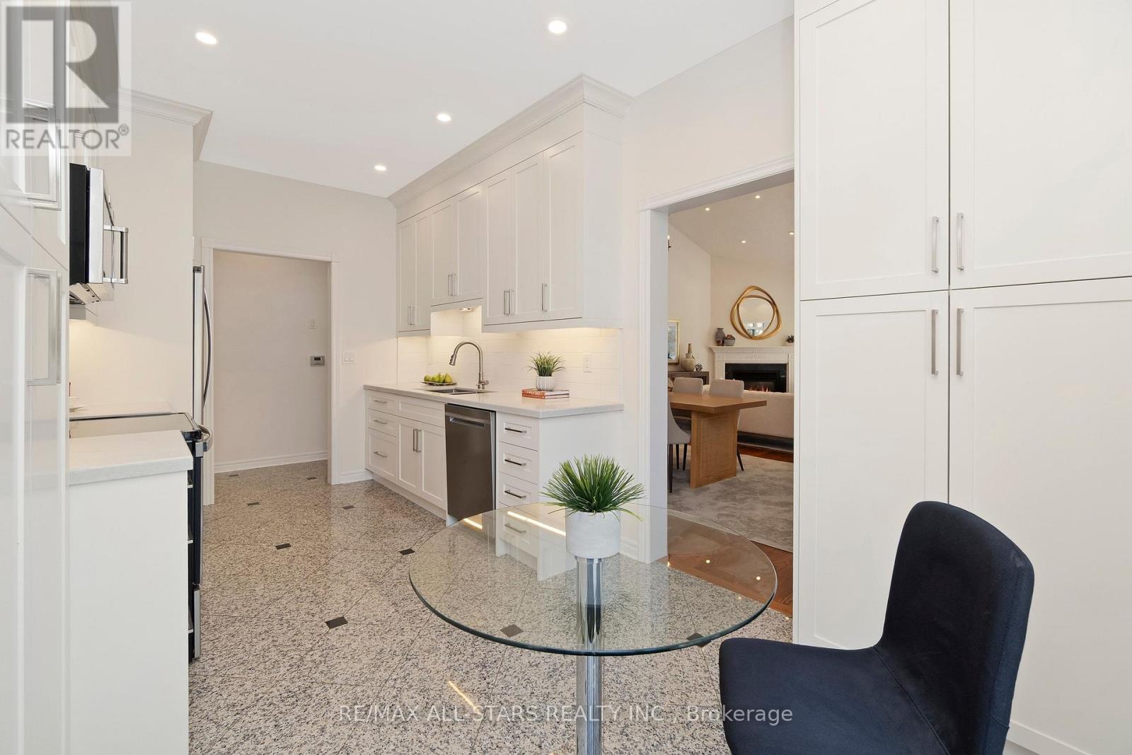 18 Pinehurst Club Way, Markham, Ontario  L6E 1B5 - Photo 22 - N12819108