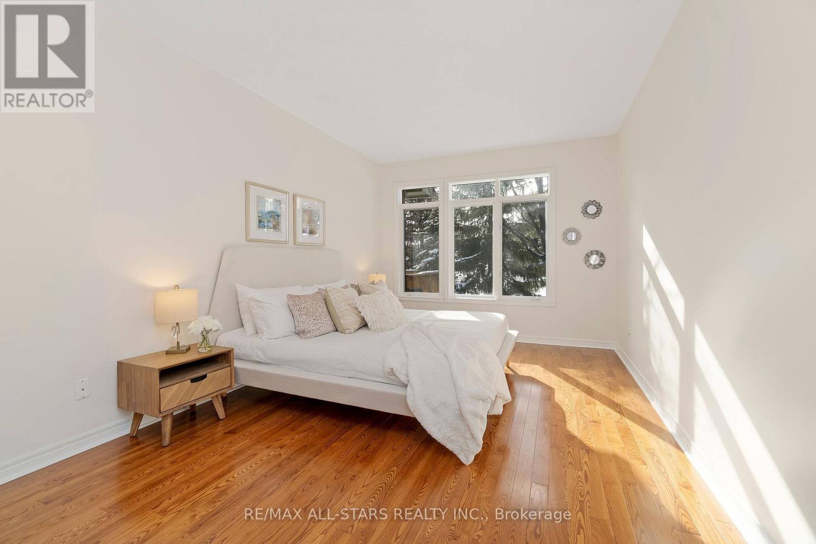 18 Pinehurst Club Way, Markham, Ontario  L6E 1B5 - Photo 24 - N12819108