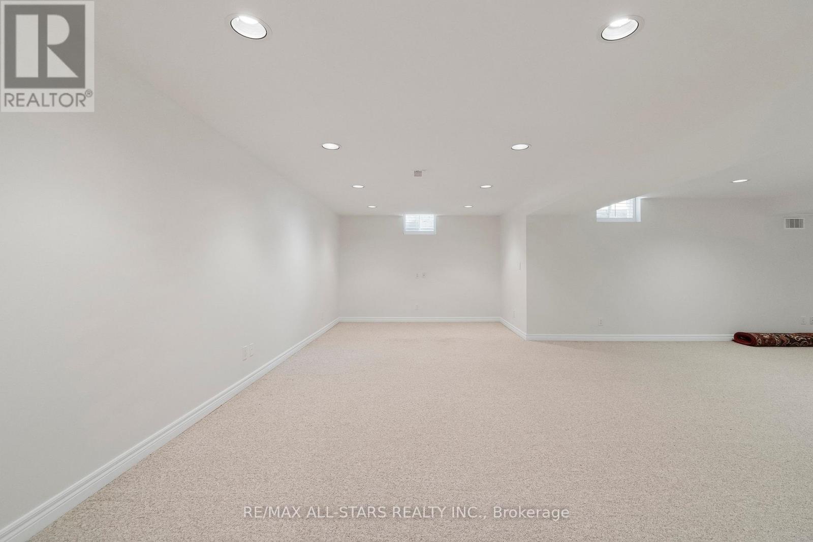 18 Pinehurst Club Way, Markham, Ontario  L6E 1B5 - Photo 36 - N12819108