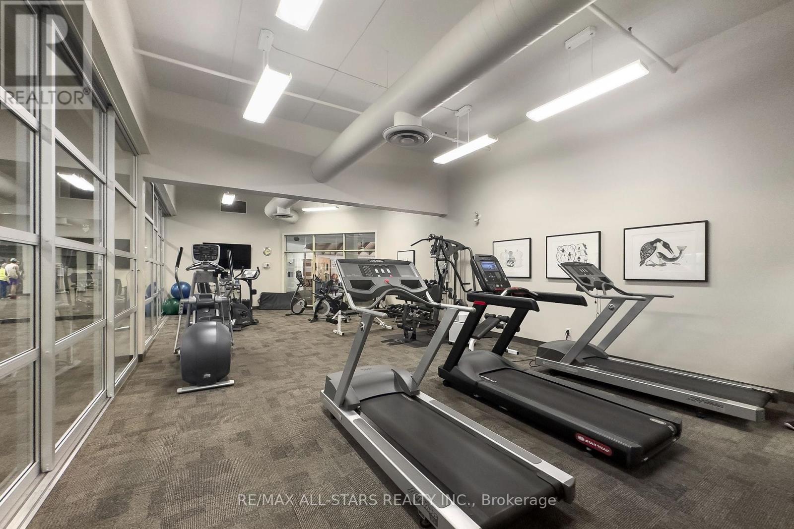 18 Pinehurst Club Way, Markham, Ontario  L6E 1B5 - Photo 49 - N12819108