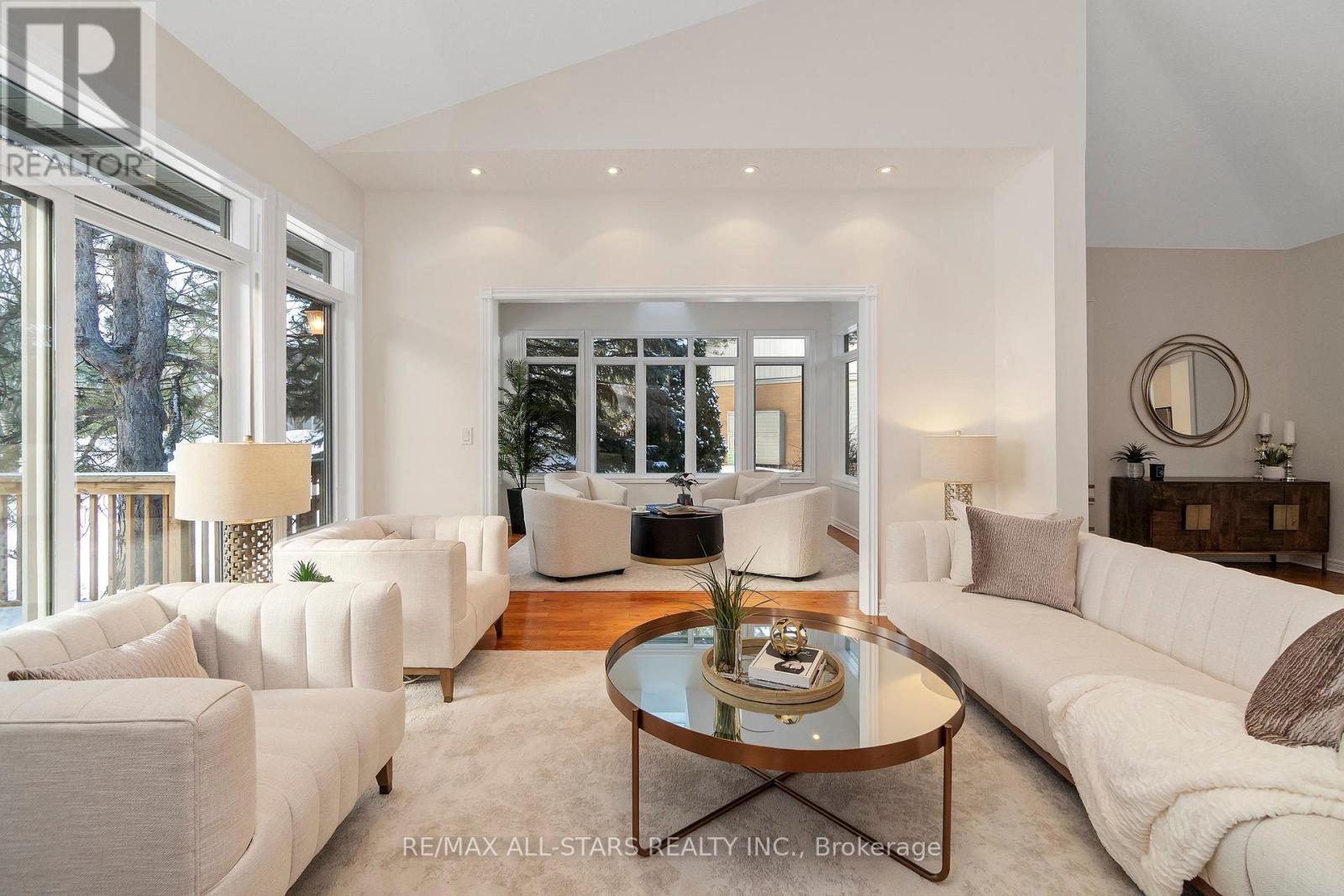 18 Pinehurst Club Way, Markham, Ontario  L6E 1B5 - Photo 9 - N12819108