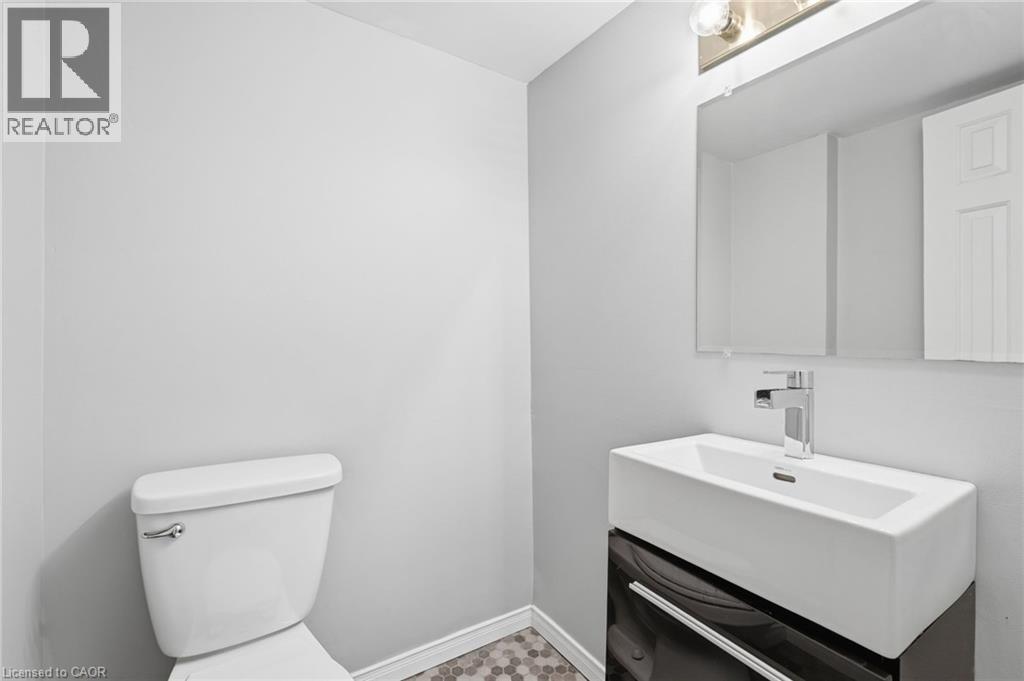 228 Green Road, Stoney Creek, Ontario  L8E 2A5 - Photo 39 - 40804531