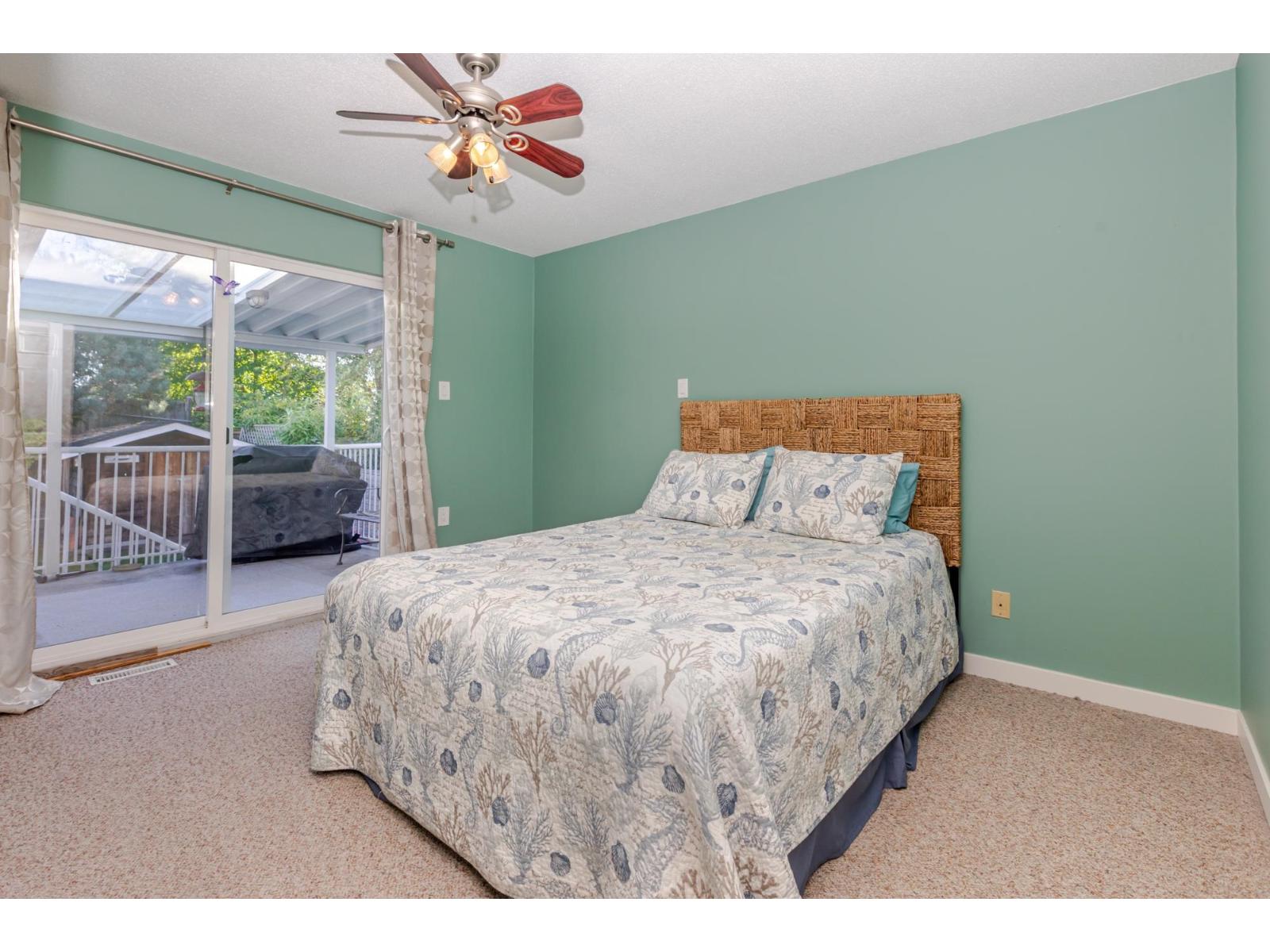 832 Stevens Street, White Rock, British Columbia V4A 4X2 - Photo 16 - R3091562