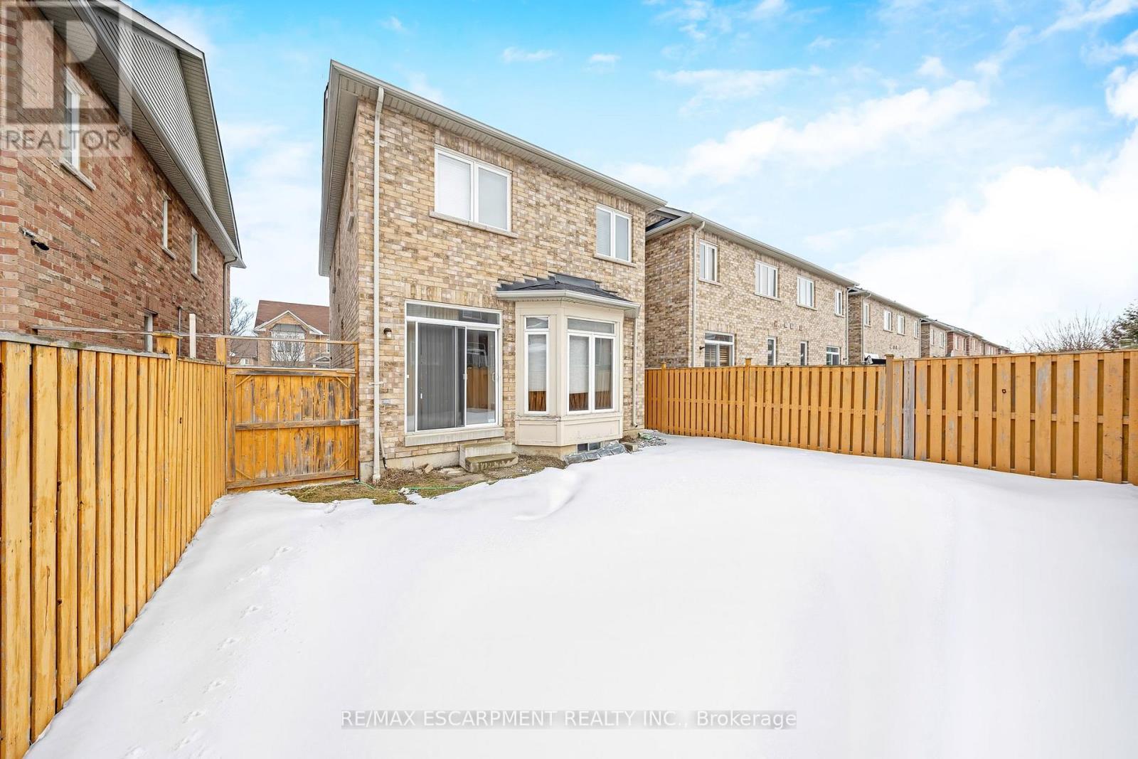 5554 Waterwind Crescent, Mississauga (Churchill Meadows), Ontario  L5M 0G4 - Photo 34 - W12818978