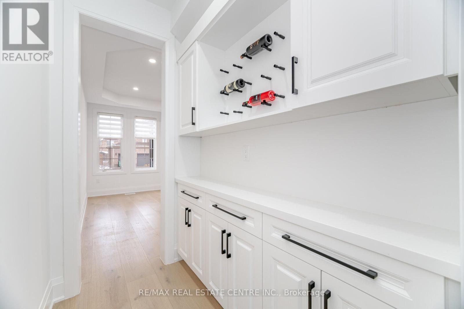 17 Wonder Way, Brampton, Ontario  L6P 1G1 - Photo 10 - W12819006