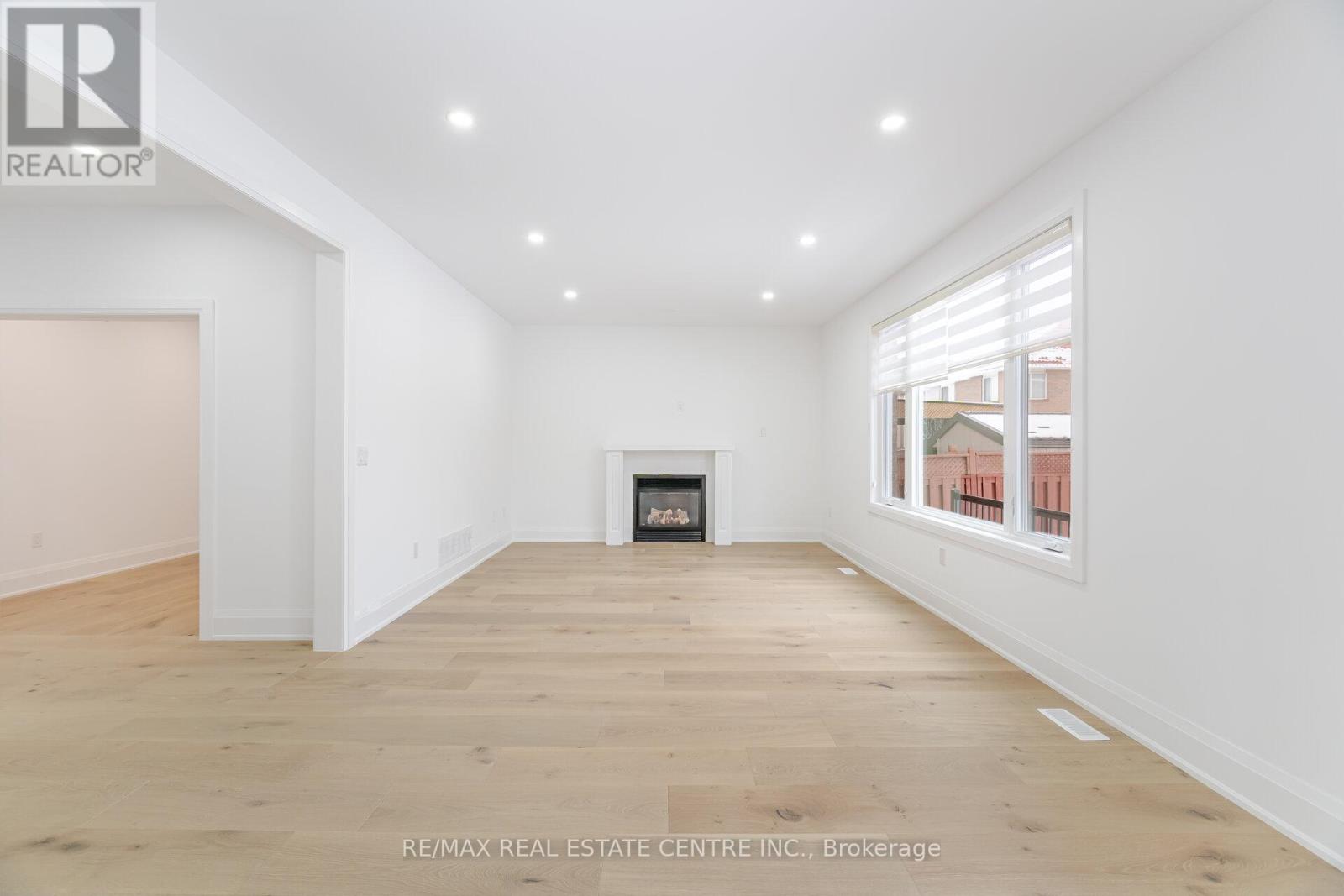 17 Wonder Way, Brampton, Ontario  L6P 1G1 - Photo 17 - W12819006