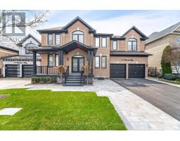 17 WONDER WAY, Brampton, Ontario