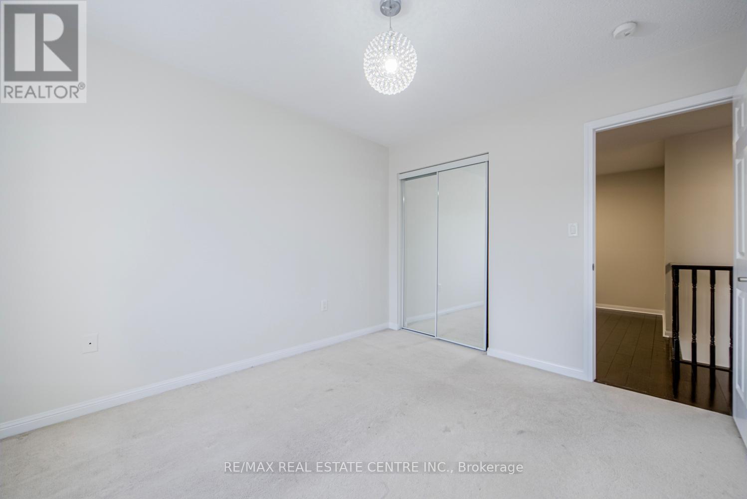 299 Dymott Avenue, Milton, Ontario  L9T 0Z5 - Photo 39 - W12819066