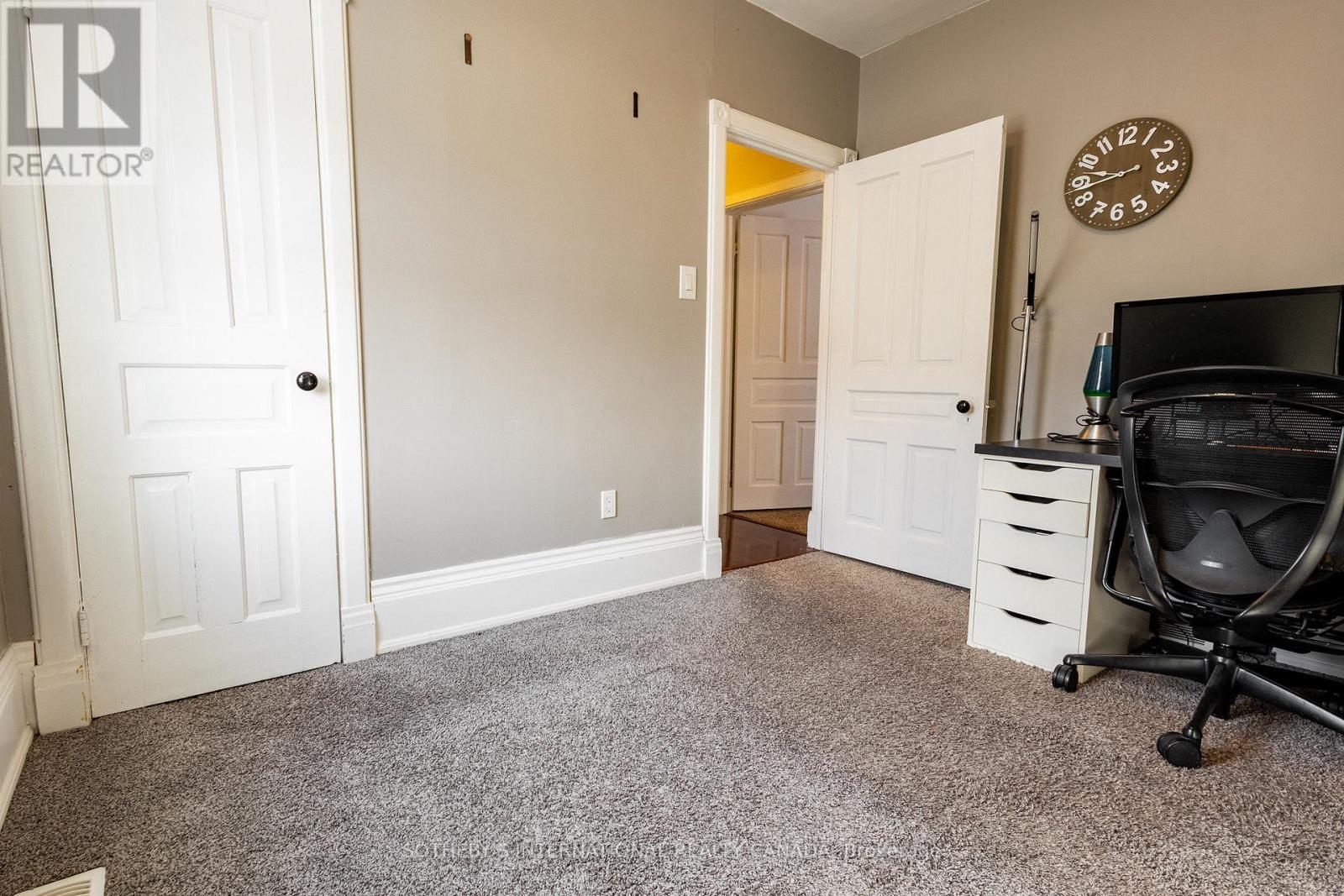 64 Lancaster Street W, Kitchener, Ontario  N2H 4T2 - Photo 23 - X12819042