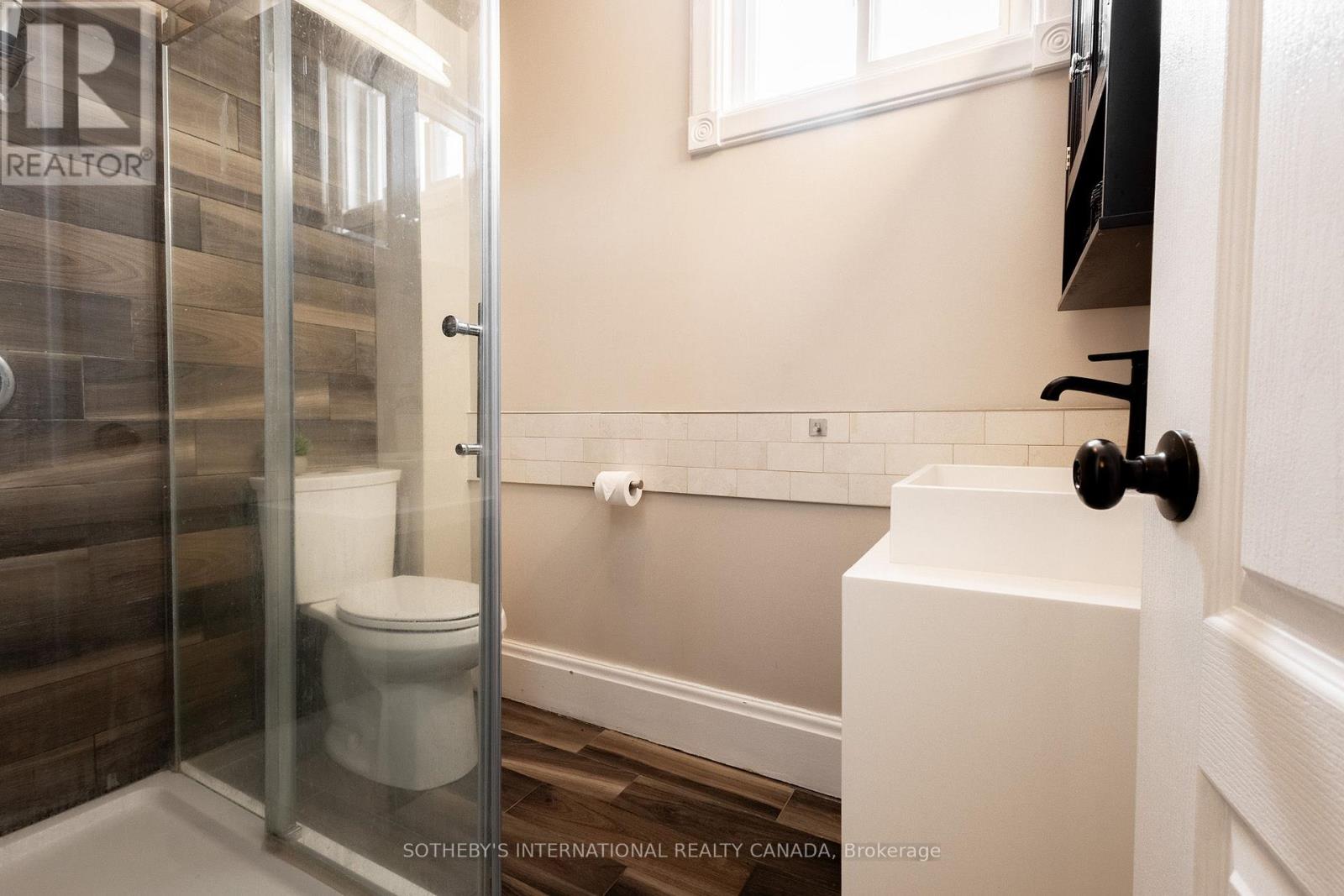 64 Lancaster Street W, Kitchener, Ontario  N2H 4T2 - Photo 27 - X12819042