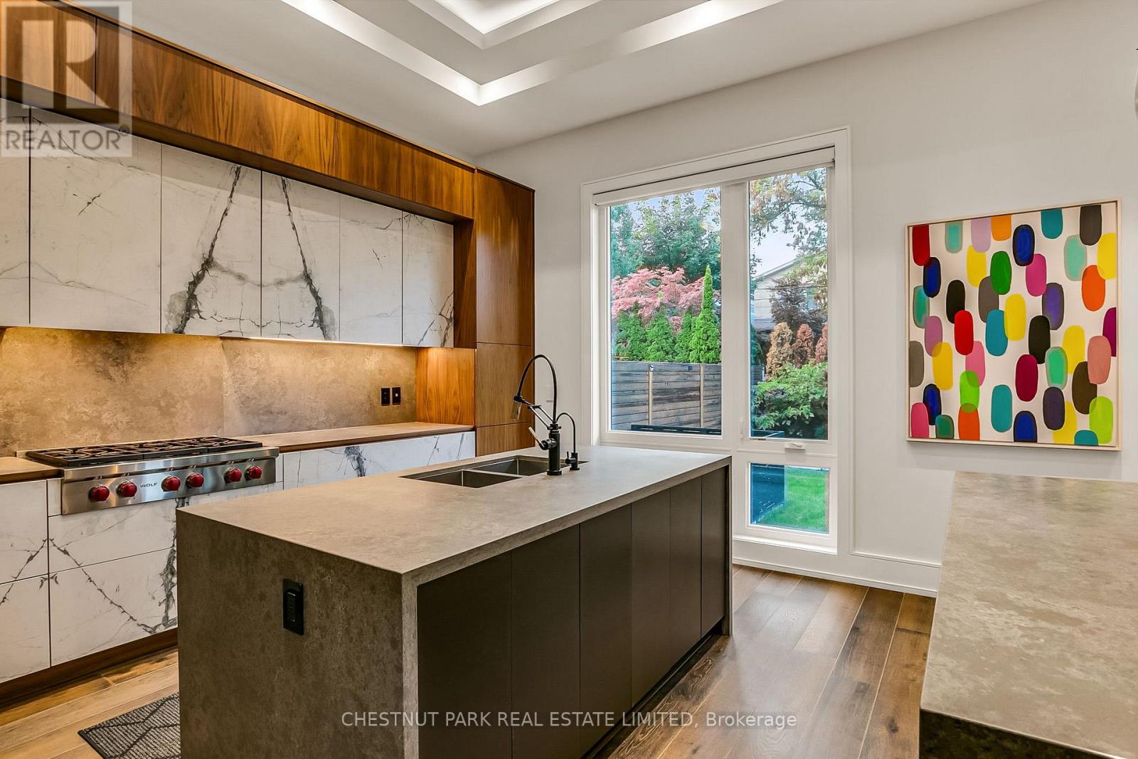 514 Douglas Avenue, Toronto, Ontario  M5M 1H5 - Photo 23 - C12431455