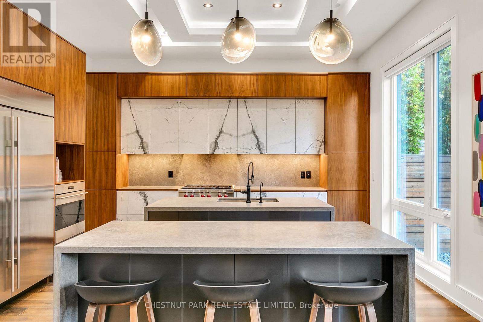 514 Douglas Avenue, Toronto, Ontario  M5M 1H5 - Photo 22 - C12431455