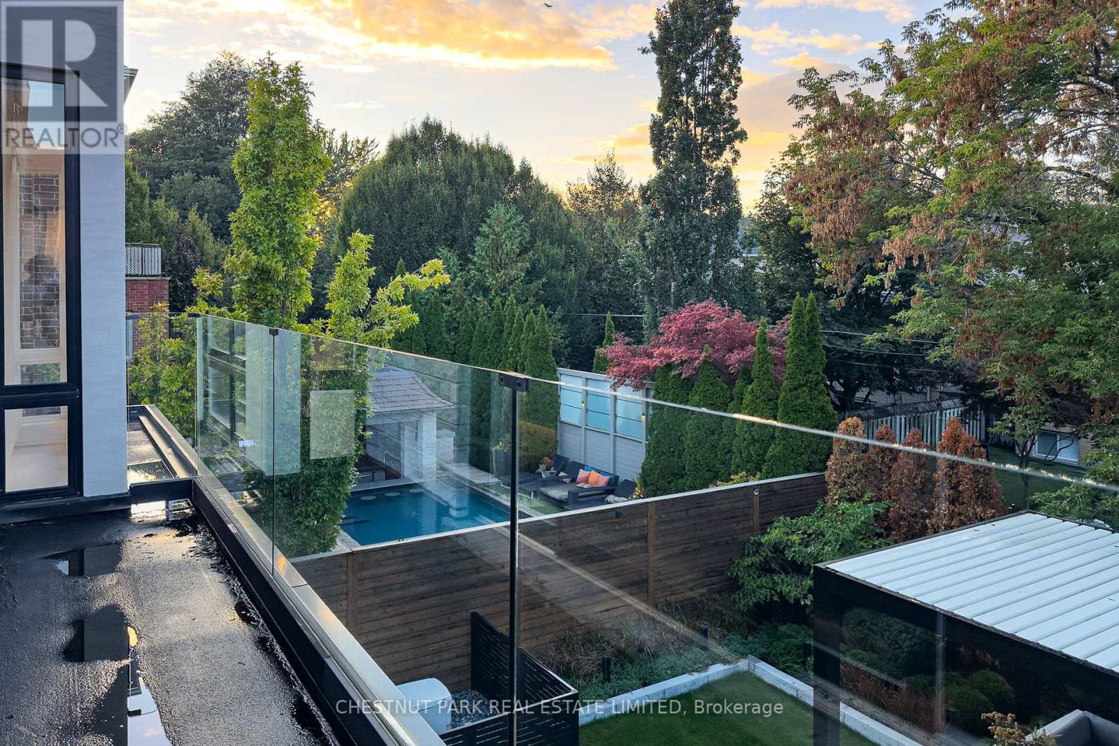 514 Douglas Avenue, Toronto, Ontario  M5M 1H5 - Photo 38 - C12431455