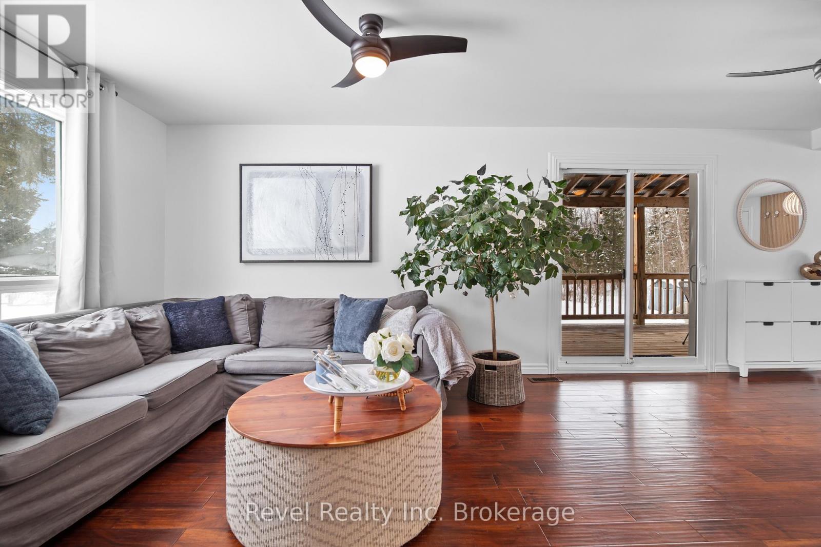 687 Oakwood Road, Powassan, Ontario  P0H 1Z0 - Photo 6 - X12819278