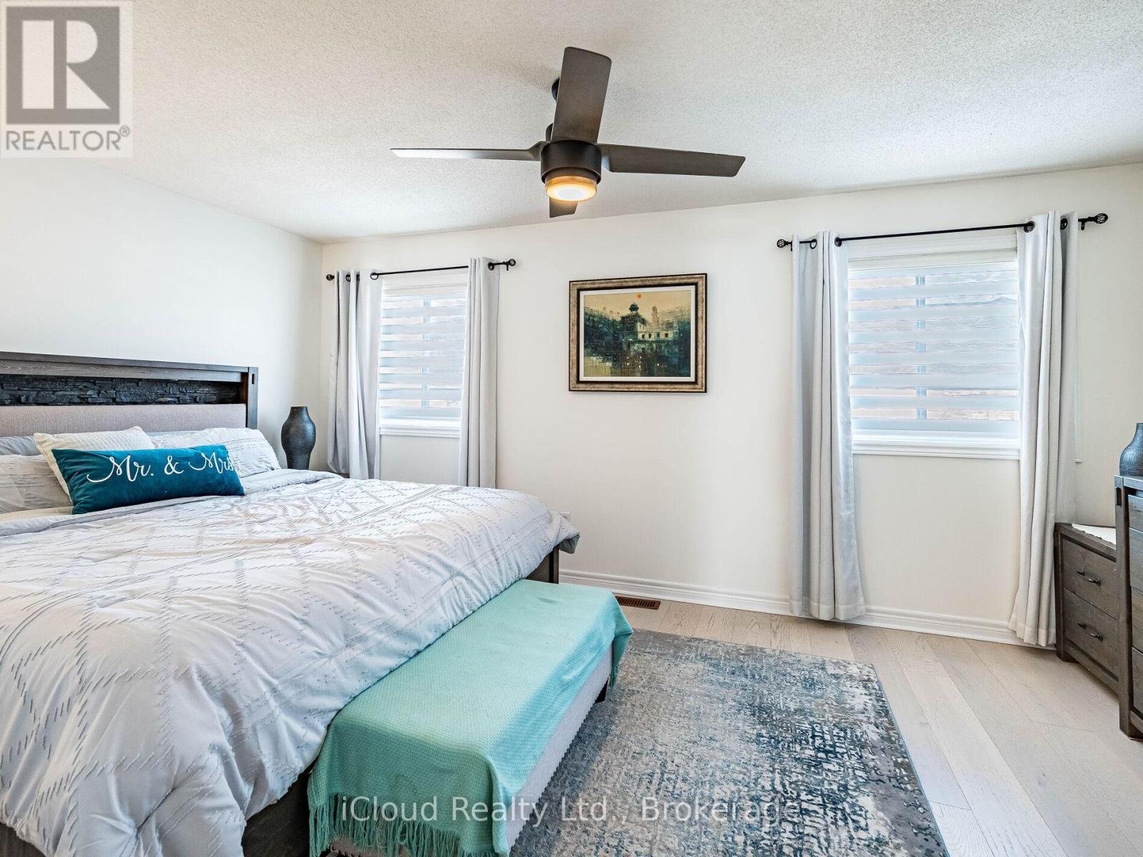 3390 Fountain Park Avenue, Mississauga, Ontario  L5M 7E3 - Photo 16 - W12818480