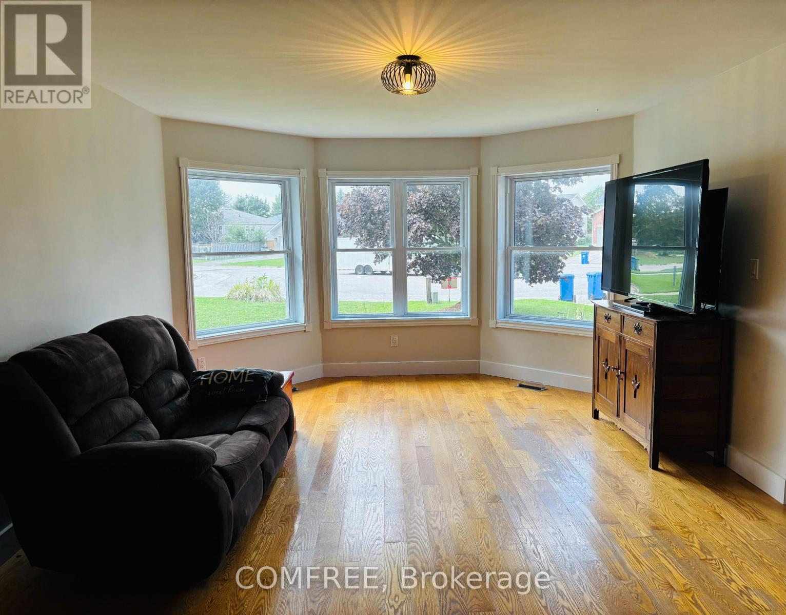 25 Mcgregor Court, Southgate, Ontario  N0C 1B0 - Photo 15 - X12379056