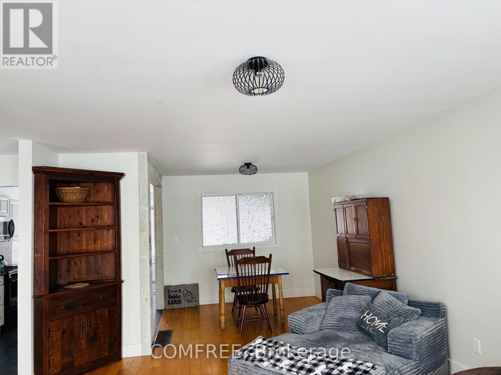 25 Mcgregor Court, Southgate, Ontario  N0C 1B0 - Photo 35 - X12379056