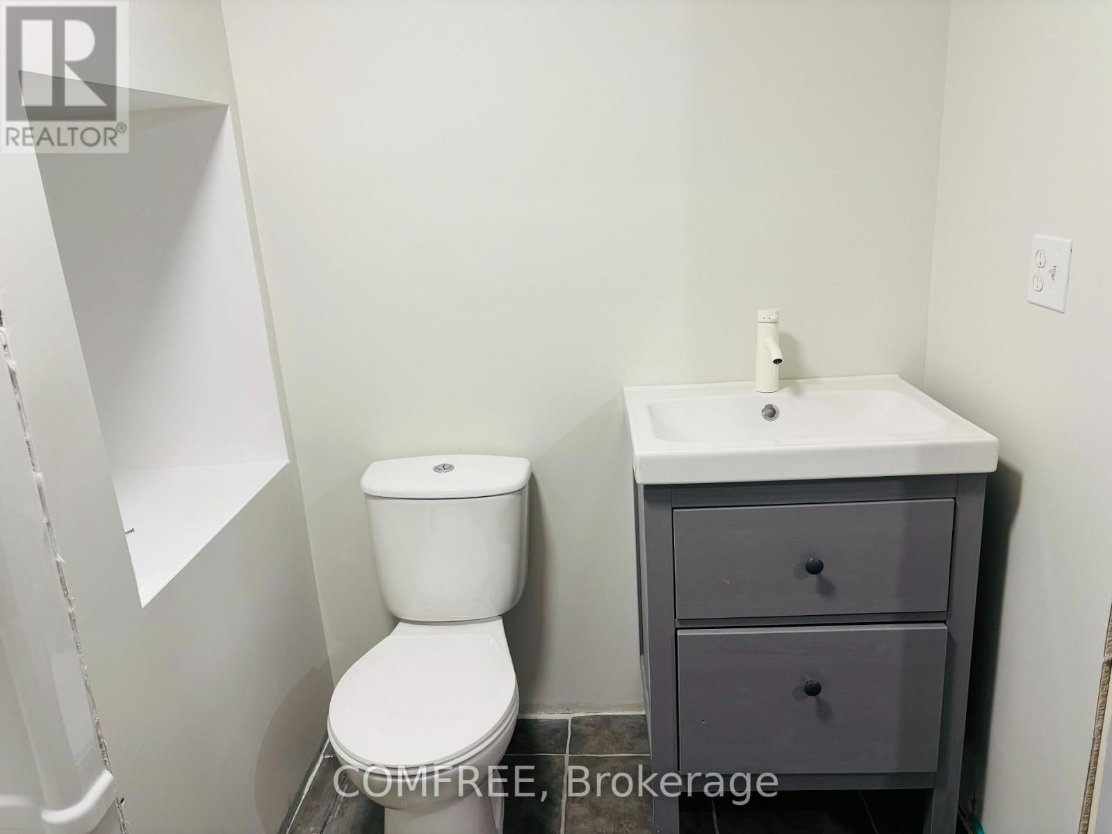 25 Mcgregor Court, Southgate, Ontario  N0C 1B0 - Photo 34 - X12379056